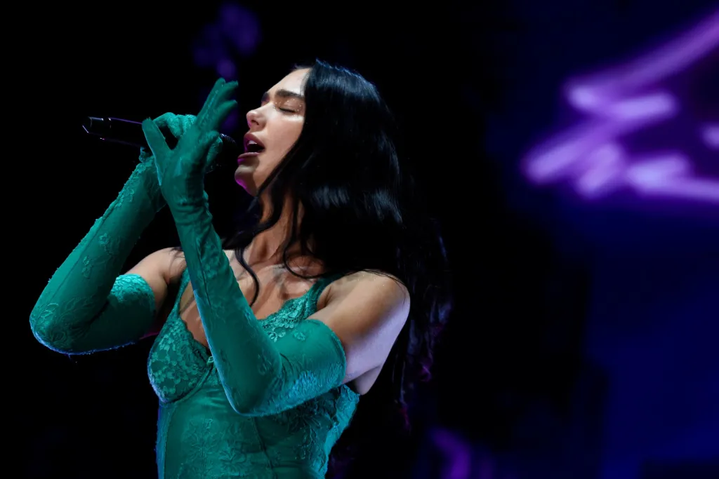 Dua Lipa’s Radical Optimism Tour 2025 in San Francisco